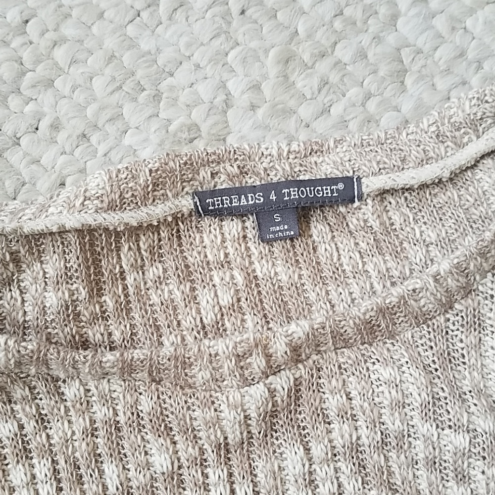 tan/beige soft sweater - Picture 3 of 3